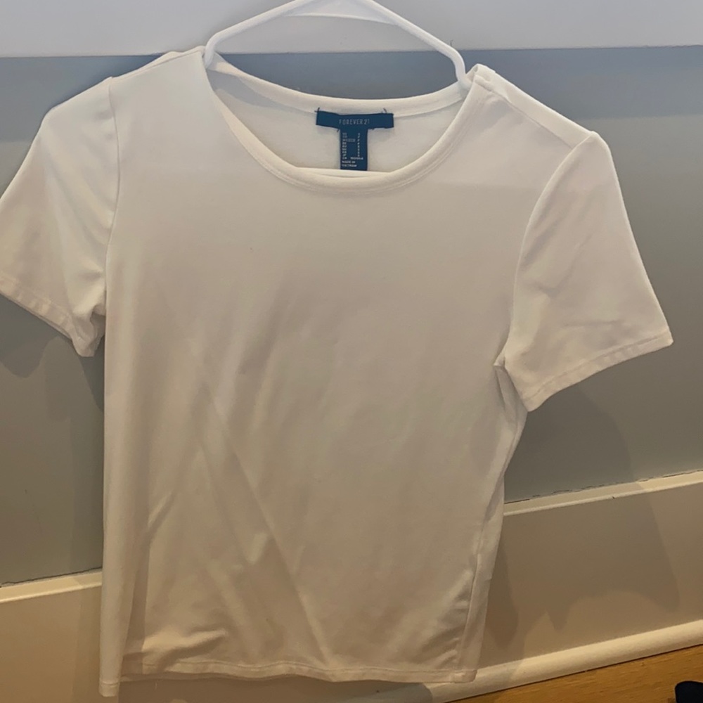 white tee